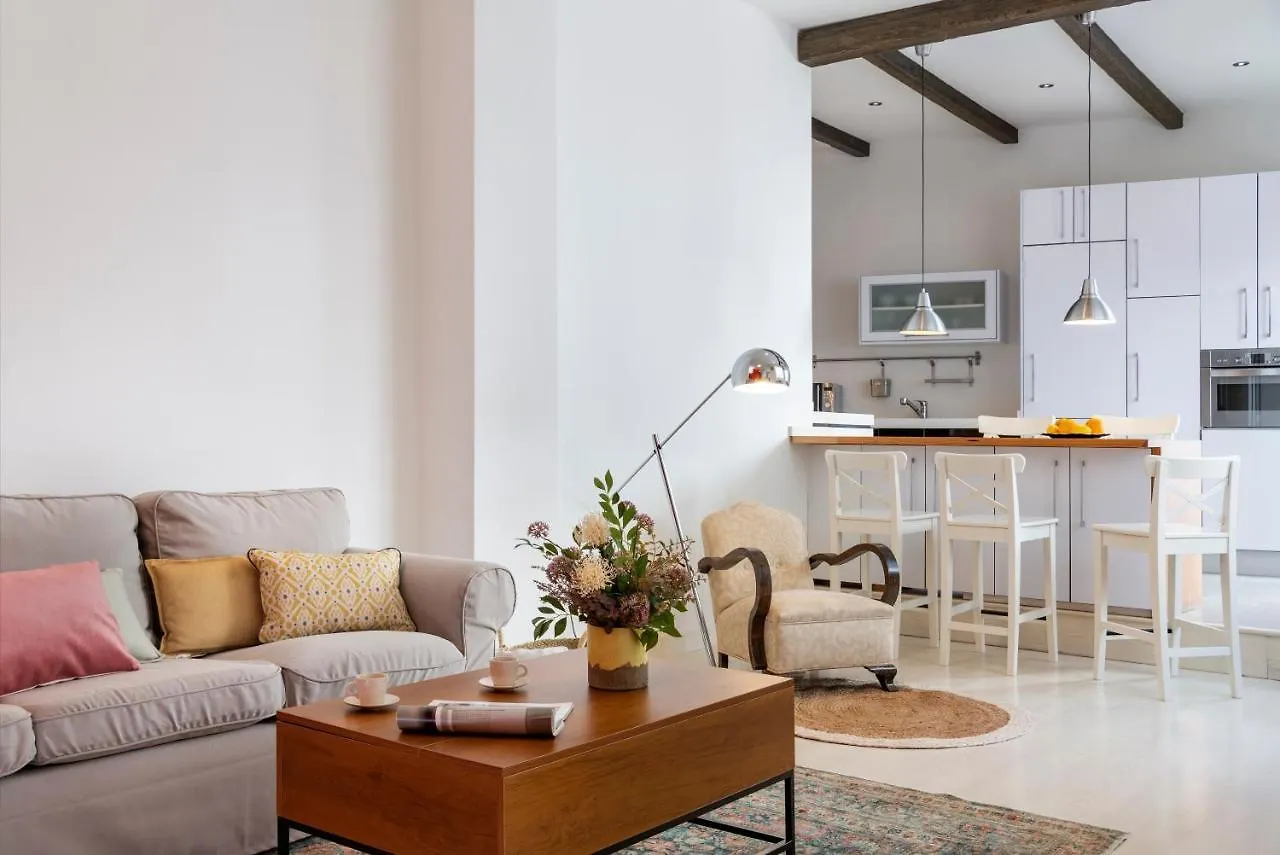 Buen Viaje Home, Con Patio Privado Seville 0*,  Spain