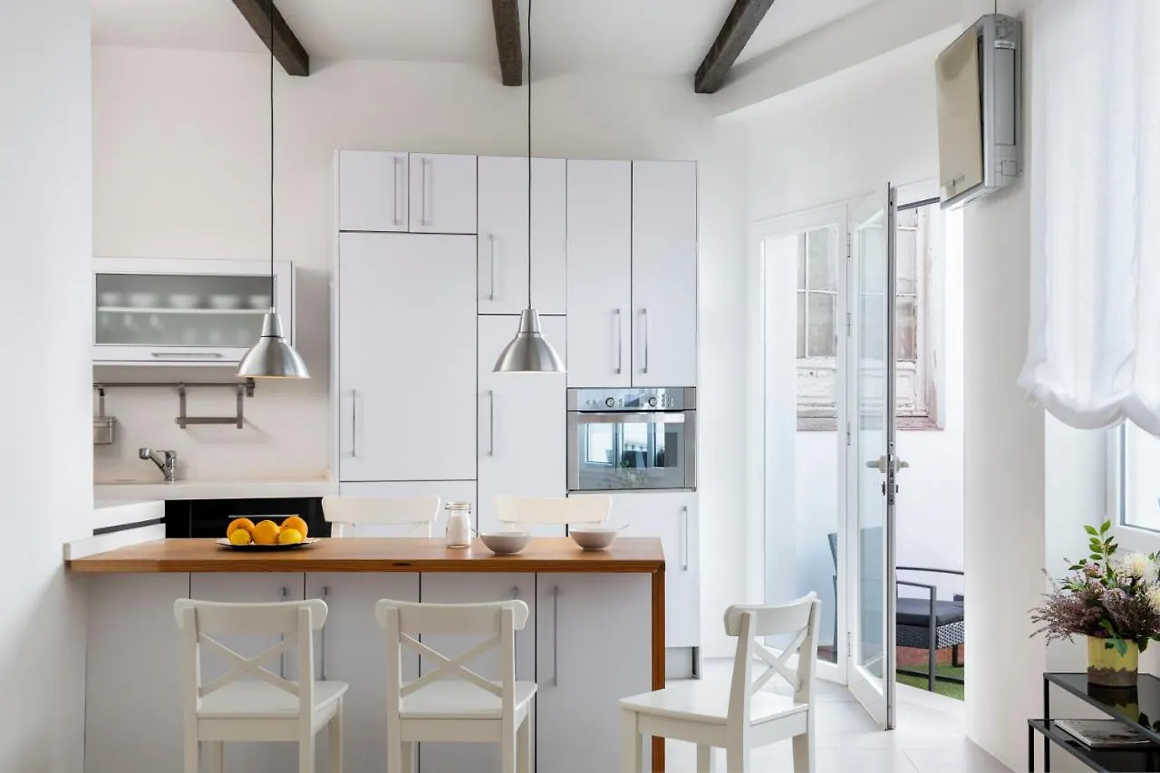 Buen Viaje Home, Con Patio Privado Seville