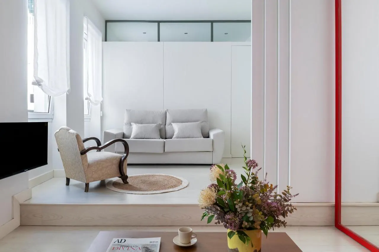 Buen Viaje Home, Con Patio Privado Seville Apartment